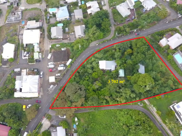 Terrain à vendre sur Saint-Paul – Secteur de Bellemène